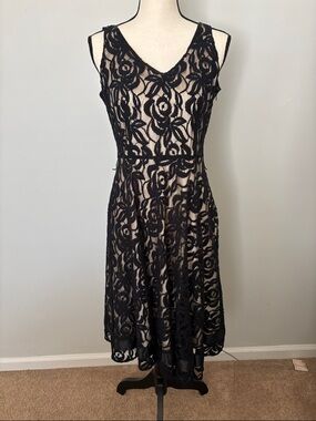 Tahari Black Lace Overlay V-Neck Women's Dress